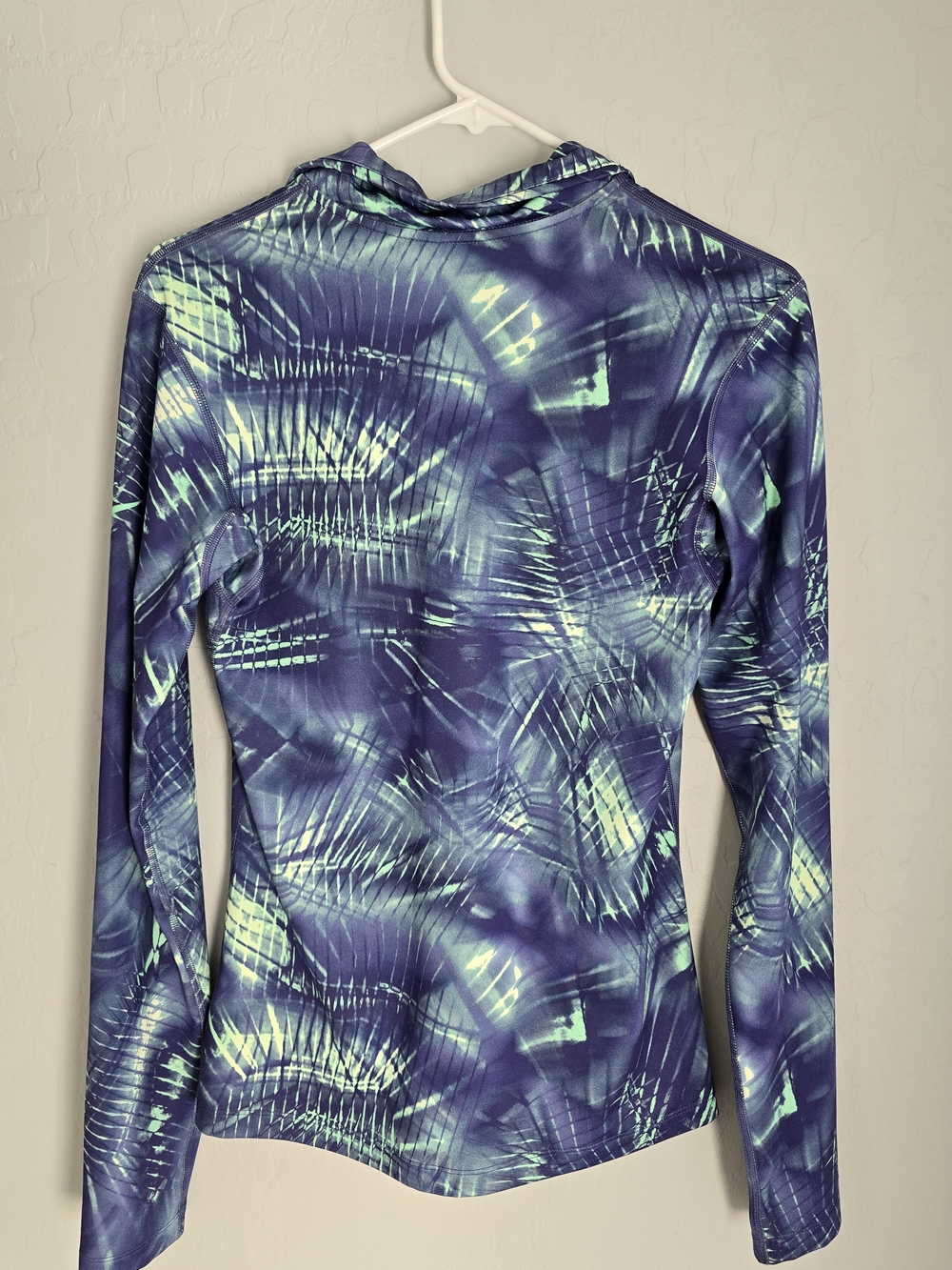 Nike Dri-FIT Women's Long-Sleeve Half-Zip Top - Teal & Navy - Picture 2 of 3